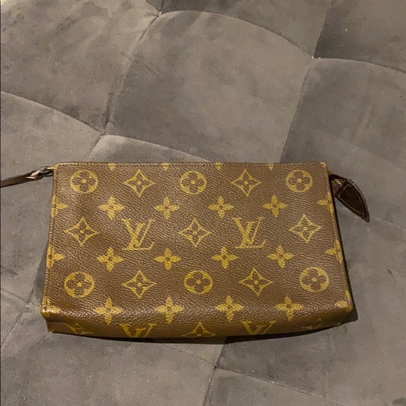 Toiletry 22 (rare size) - Picture 2 of 9